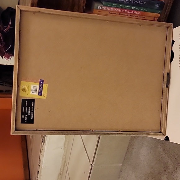 Wall decor - Picture 2 of 2